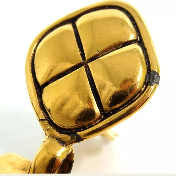 AUTHENTIC CHANEL VINTAGE EARRING METAL - Picture 3 of 8